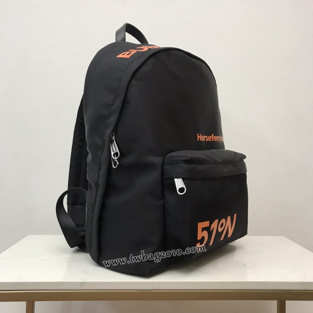 Burberry專門店新款黑色男款雙肩包 巴寶莉尼龍面男士後背包 yxb1483